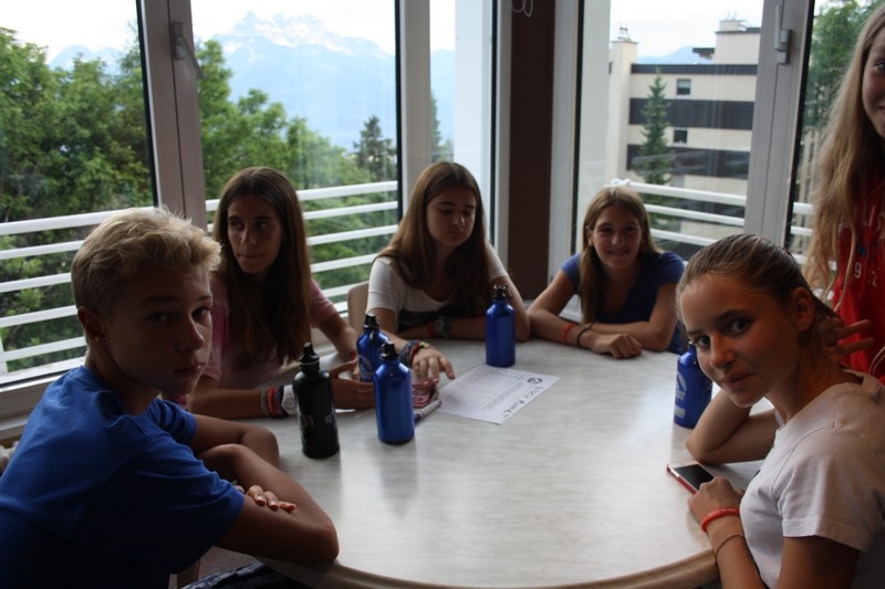 Village Camps International Summer Camp Leysin, Switzerland 2025-08-09 https://www.villagecamps.com/journals_admin/images/684-34-stock market (6).jpg